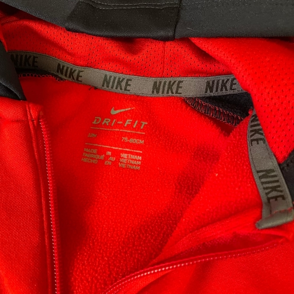 Nike jacket and pants 2 pieces set - Picture 5 of 6